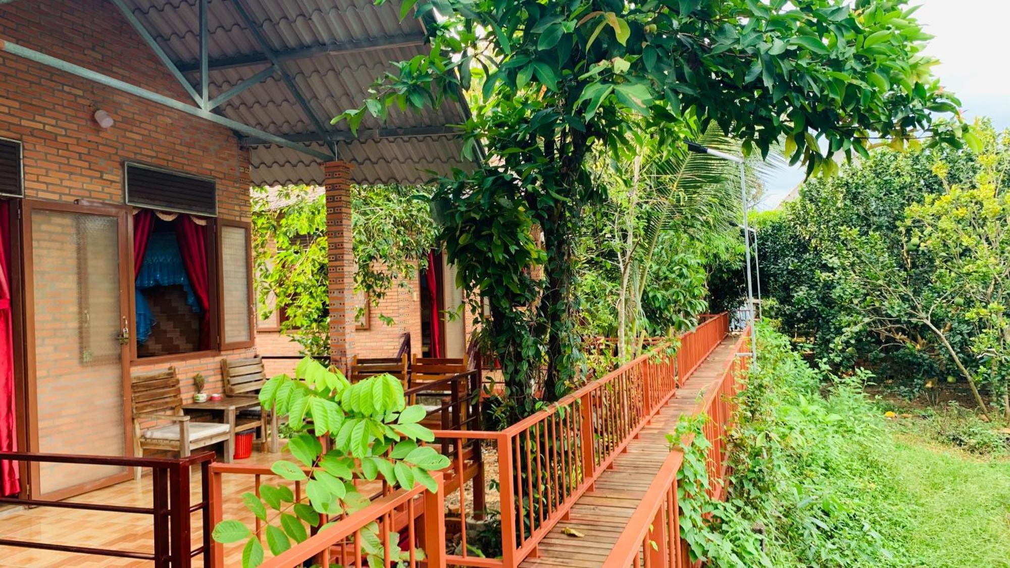 Gibbon Singing Home Stay Quan Tom Экстерьер фото